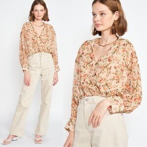 En Saison Leah Floral Wrap Blouse Natural Tan Size Small NWT Ethereal Dainty